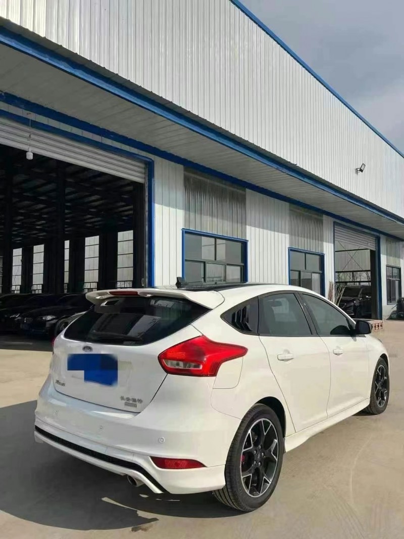 菏泽17年福特福克斯6