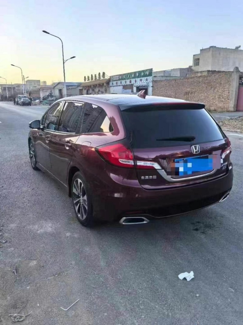 济宁17年本田杰德5