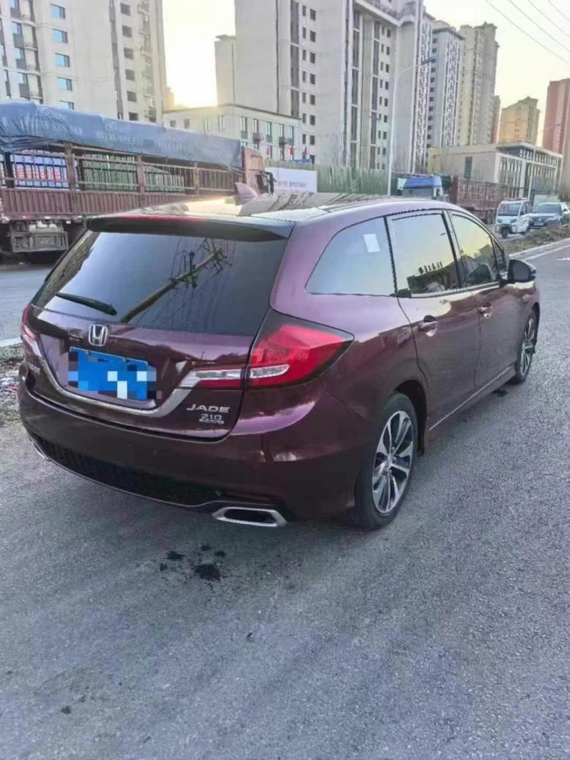 济宁17年本田杰德8