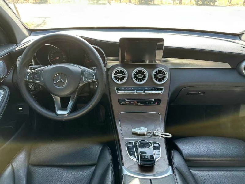 徐州19年奔驰GLC4