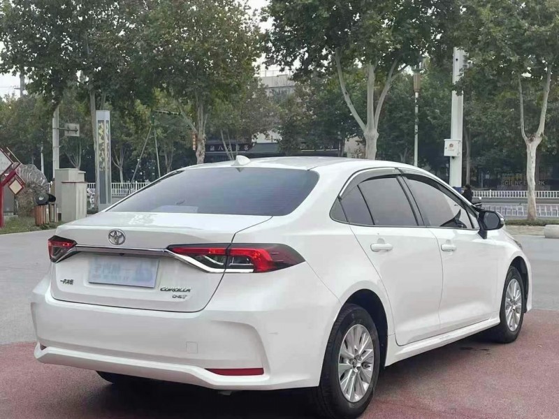 保定21年丰田卡罗拉3