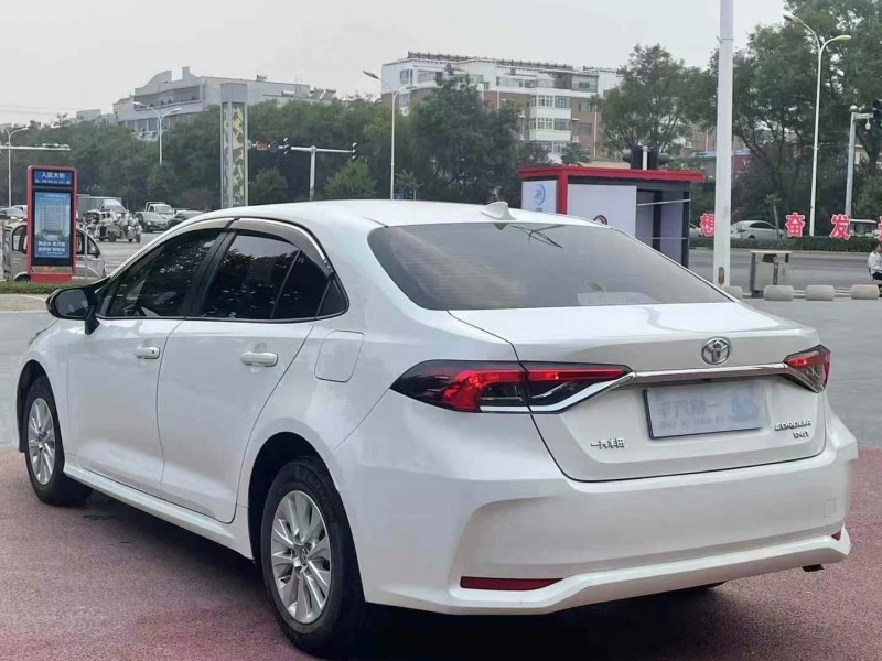 保定21年丰田卡罗拉5