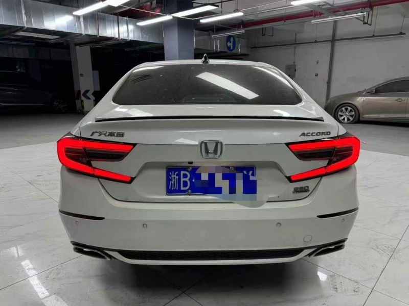 成都23年本田雅阁4