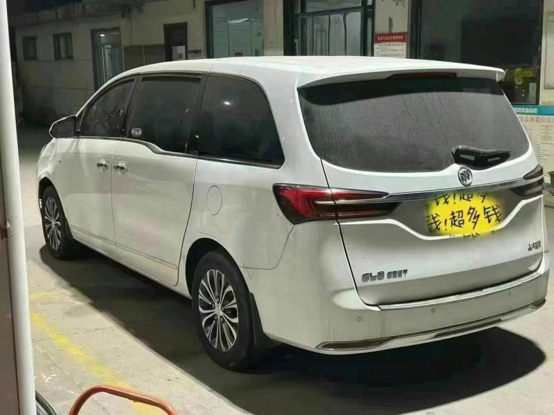 济宁22年别克GL83