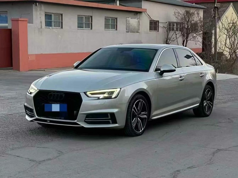 青岛18年奥迪A4L3