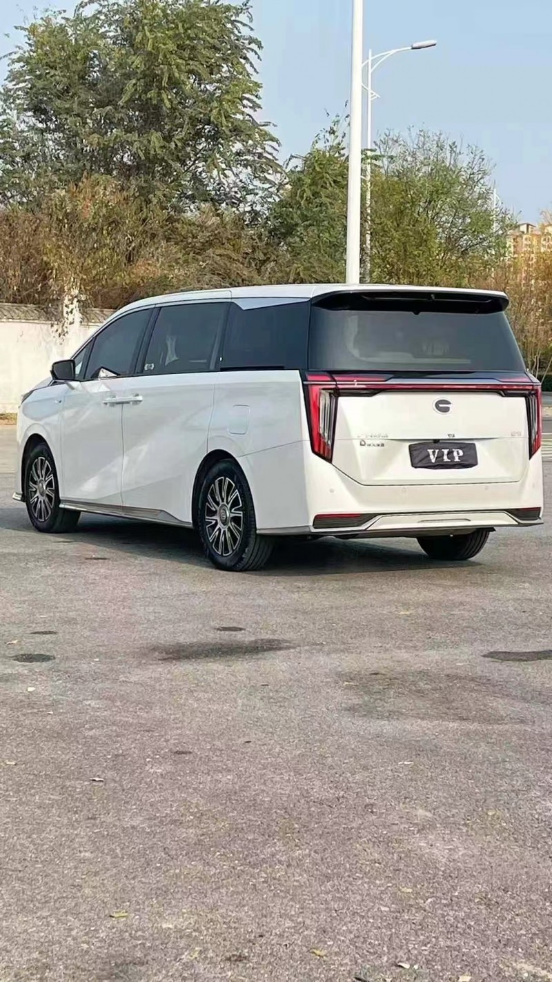 保定23年传祺E95