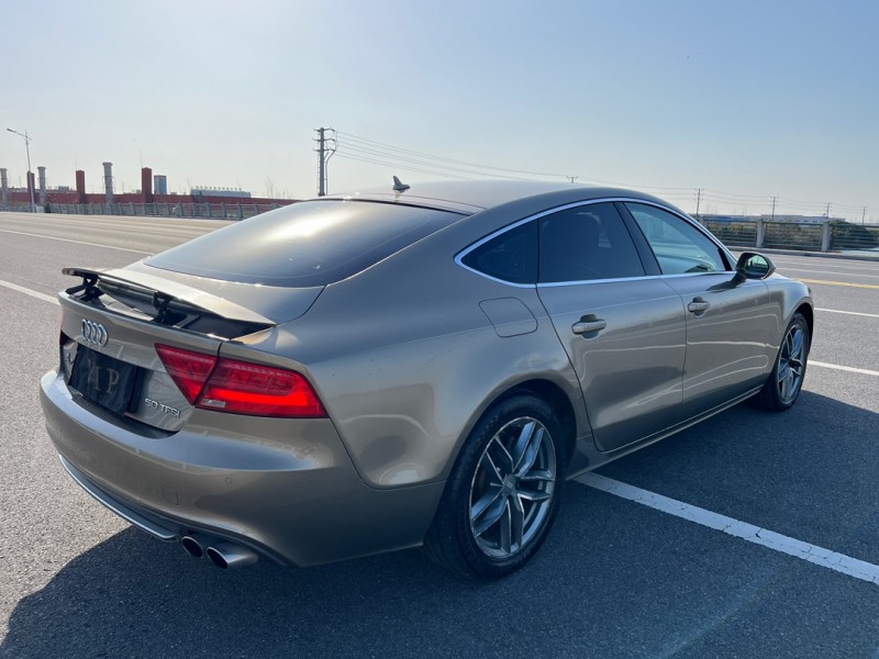 盐城14年奥迪A7L8