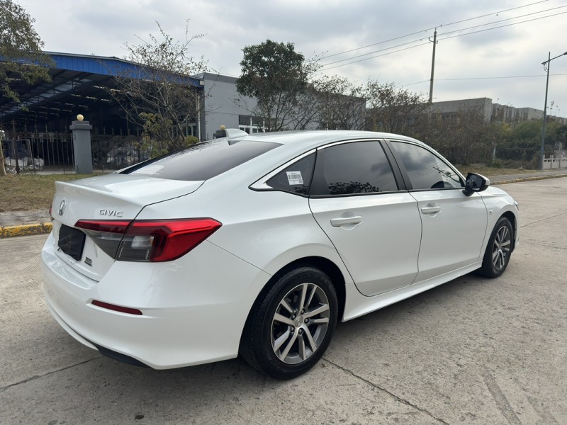 盐城23年本田思域8