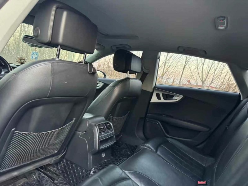 青岛16年奥迪A7L4