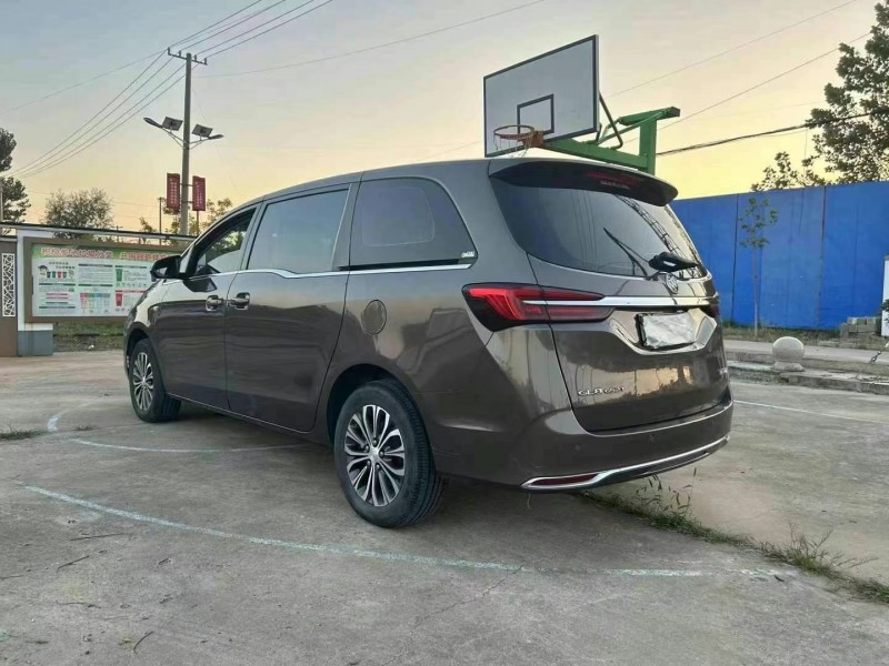 徐州21年别克GL85