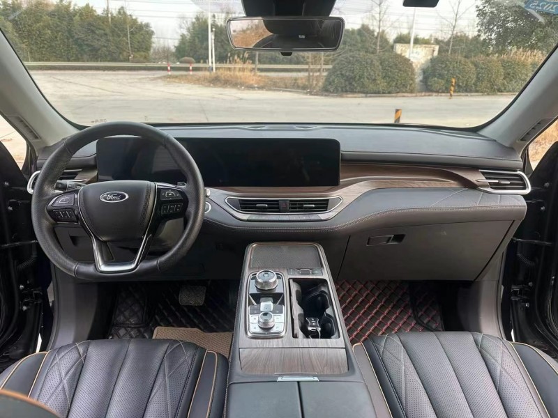 徐州23年福特领裕5