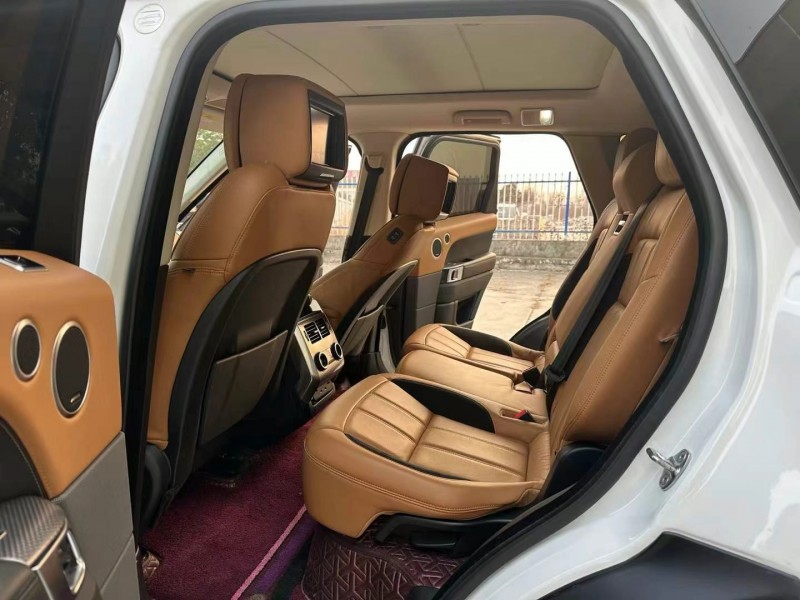 徐州21年路虎揽胜运动7