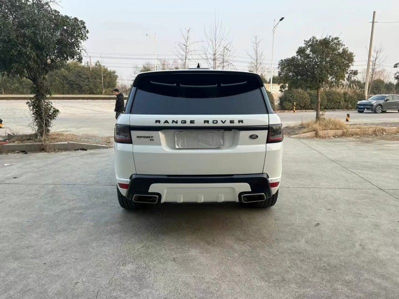 徐州21年路虎揽胜运动9