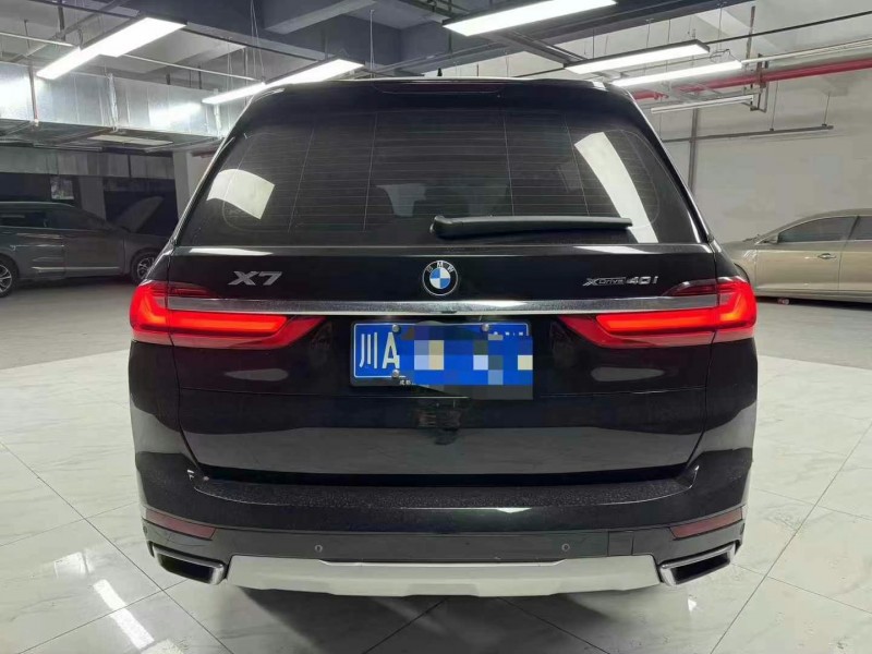 成都21年宝马X74