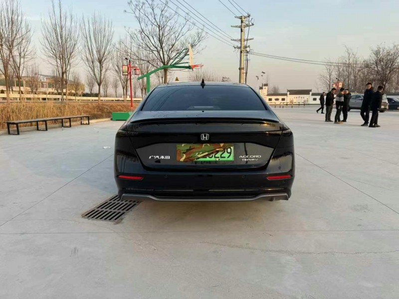 徐州24年本田雅阁8