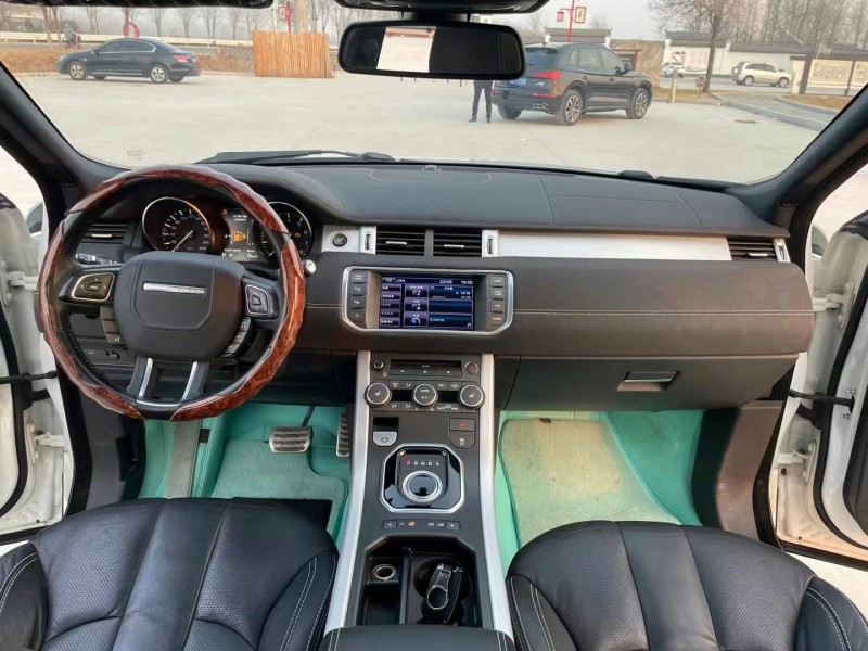 徐州12年路虎极光5