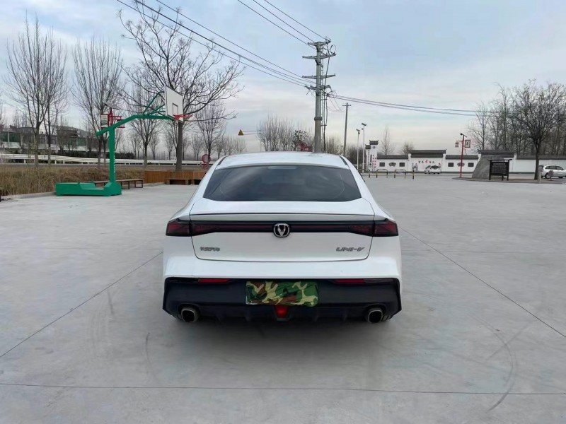 徐州22年长安汽车UNI-V9