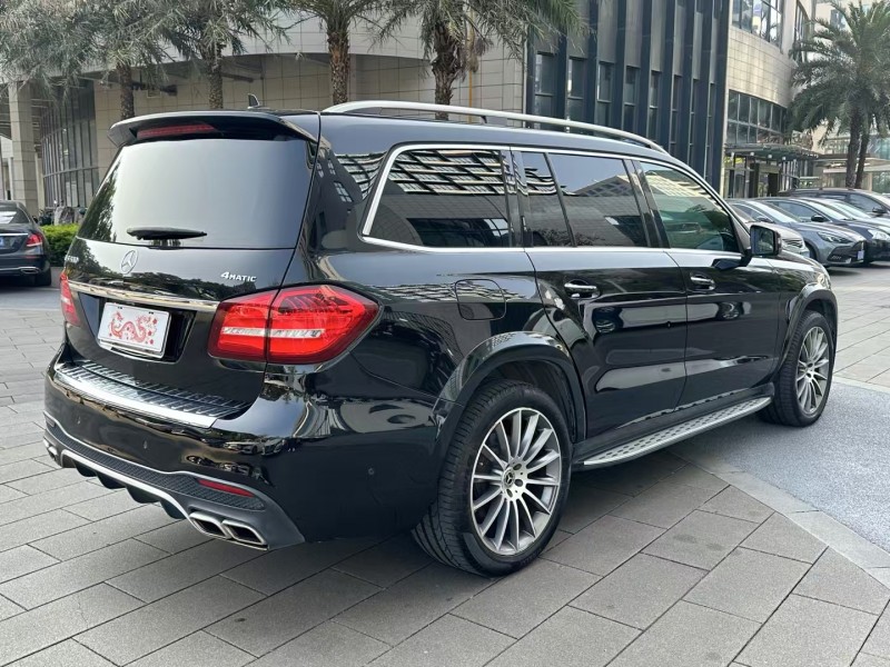 佛山17年奔驰GLS8