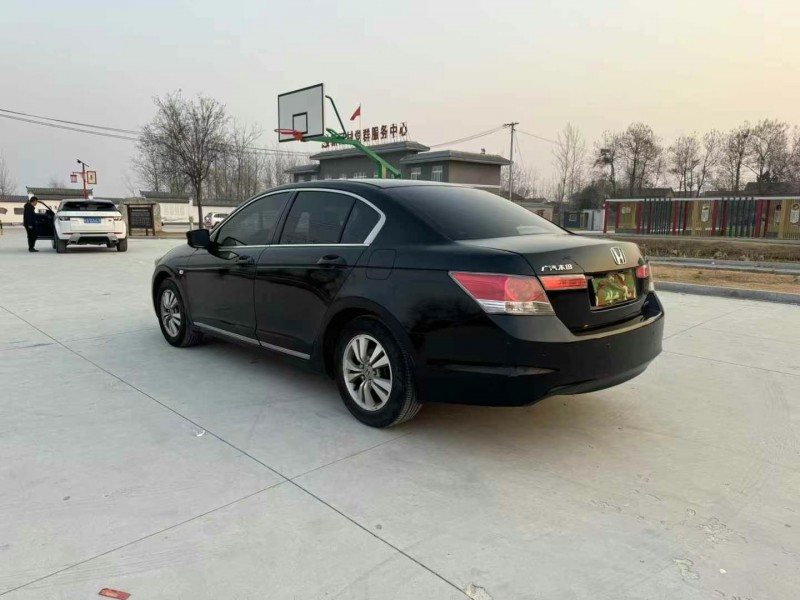 徐州10年本田雅阁8