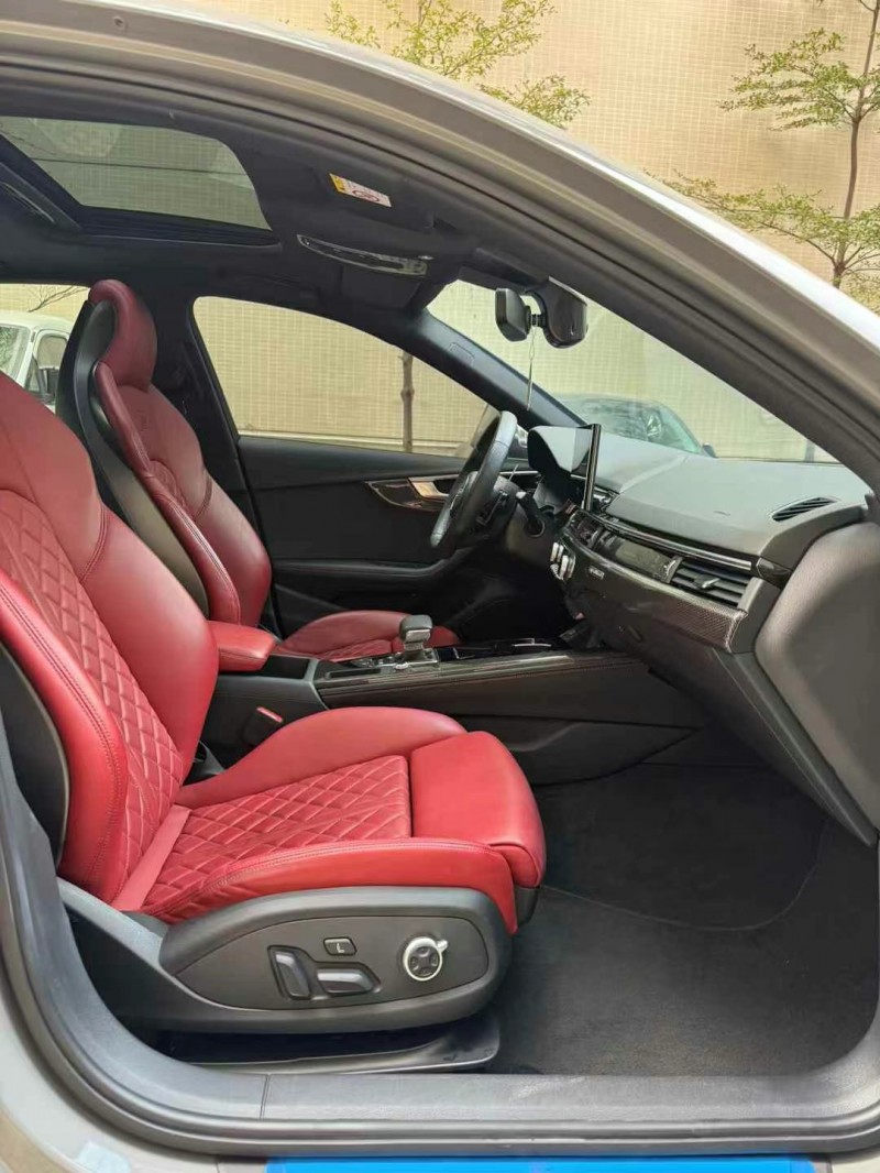 佛山21年奥迪S47