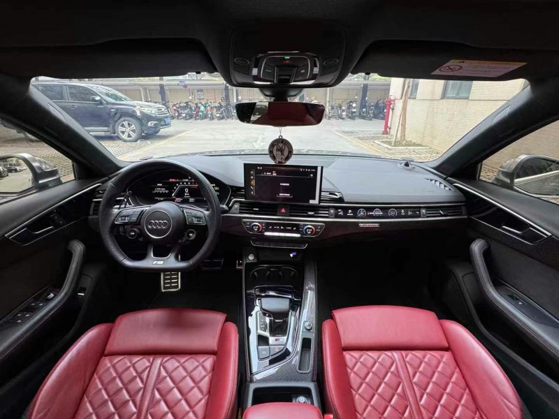 佛山21年奥迪S48