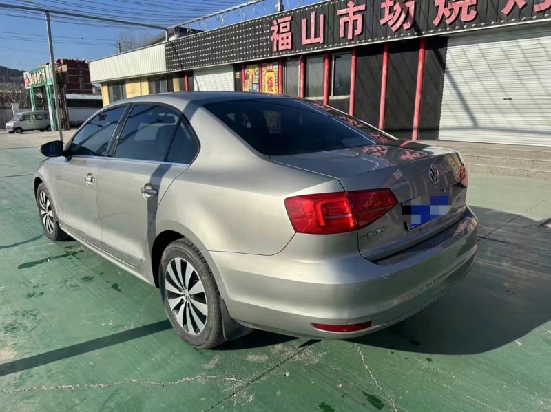 济宁19年大众速腾8