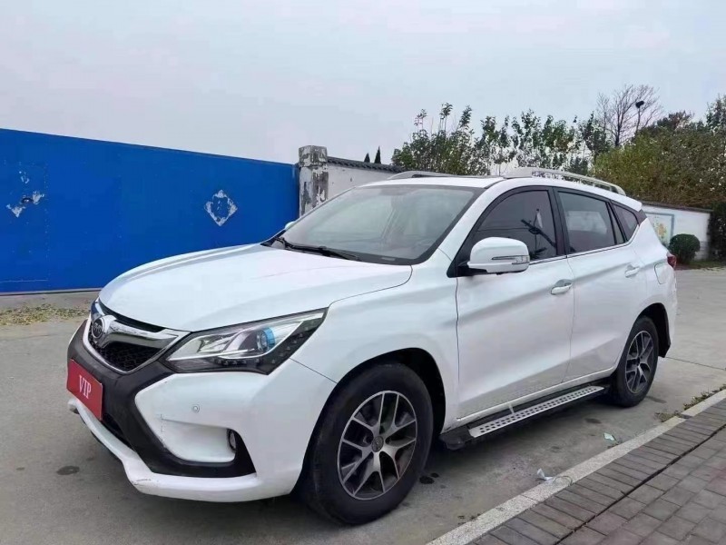 青岛16年比亚迪宋2