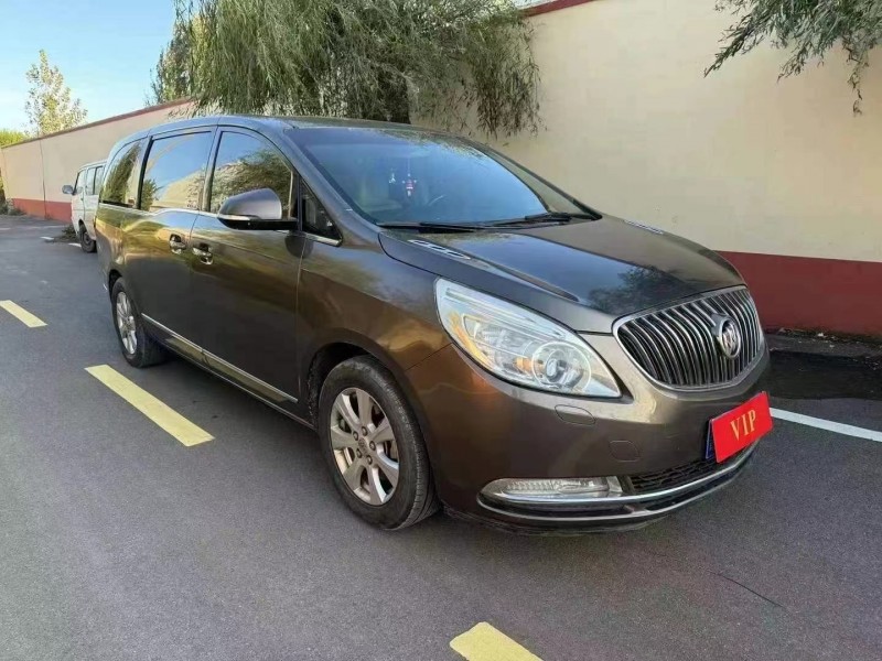 青岛15年别克GL83