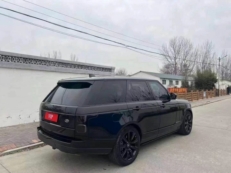 枣庄22年路虎揽胜行政4