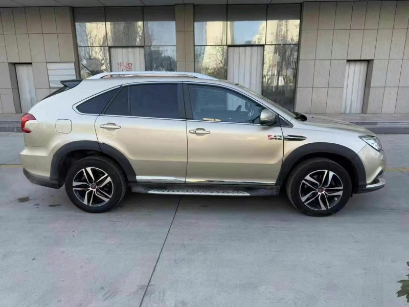 济宁16年比亚迪唐8