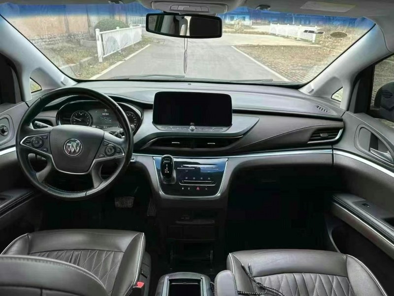 枣庄22年别克GL85