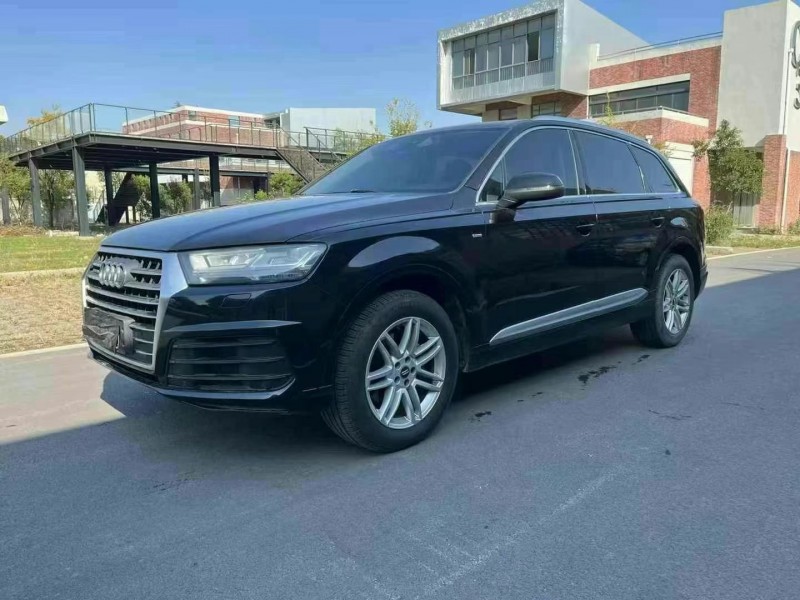 枣庄19年奥迪Q73