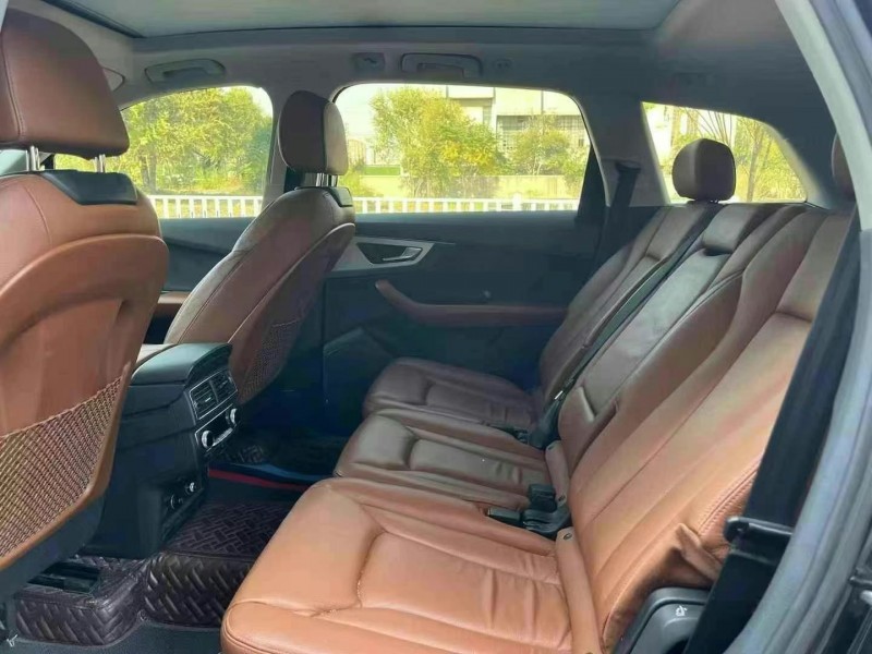 枣庄19年奥迪Q74