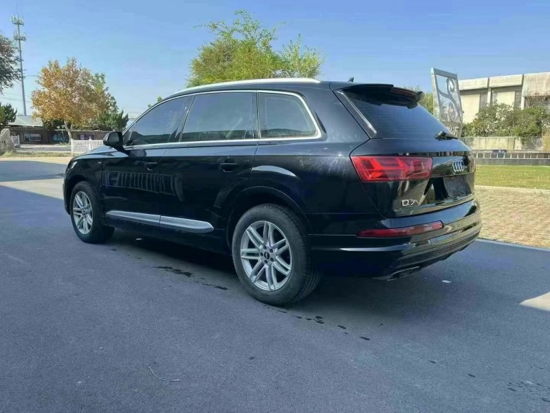 枣庄19年奥迪Q77