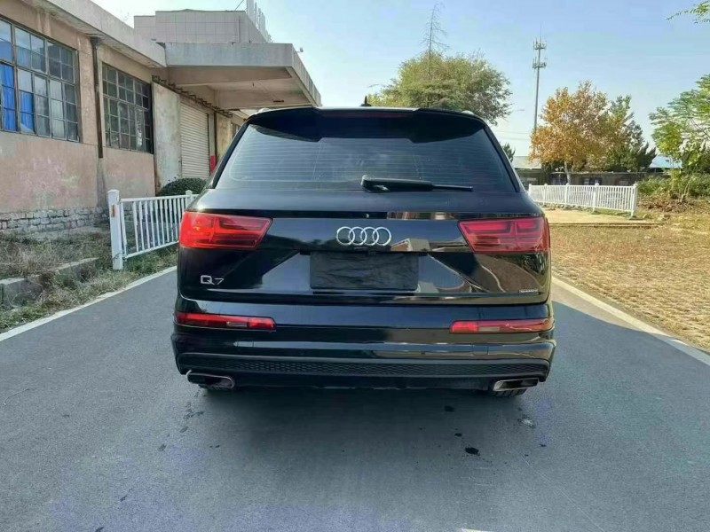 枣庄19年奥迪Q78