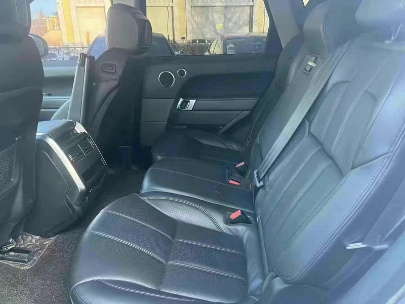 济宁15年路虎揽胜运动4