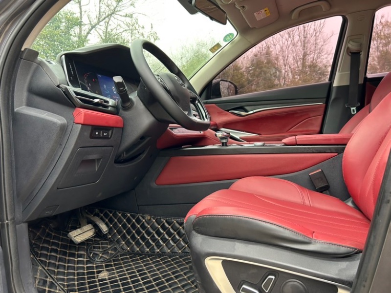 周口20年長安汽車CS755