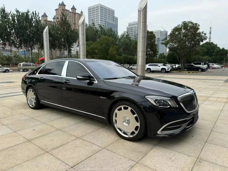 枣庄16年奔驰迈巴赫S级3