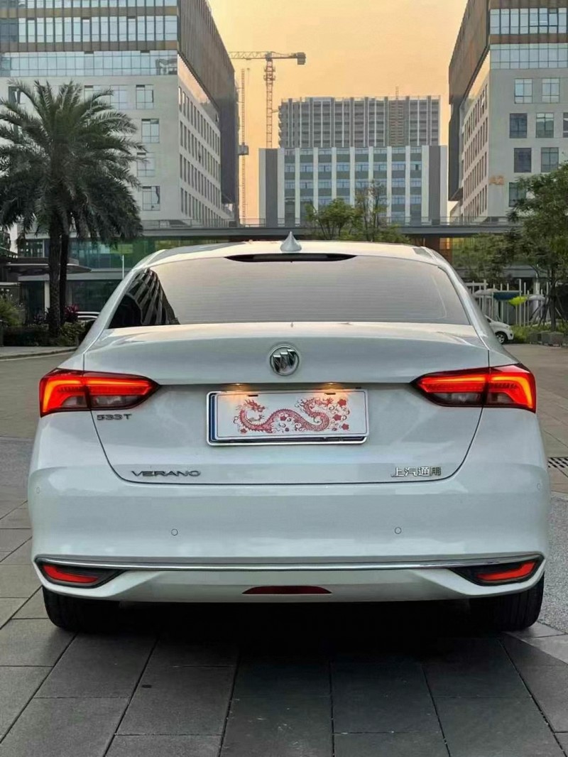 佛山22年别克威朗9