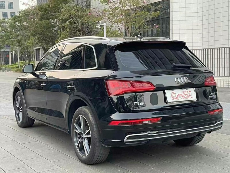 佛山19年奥迪Q54