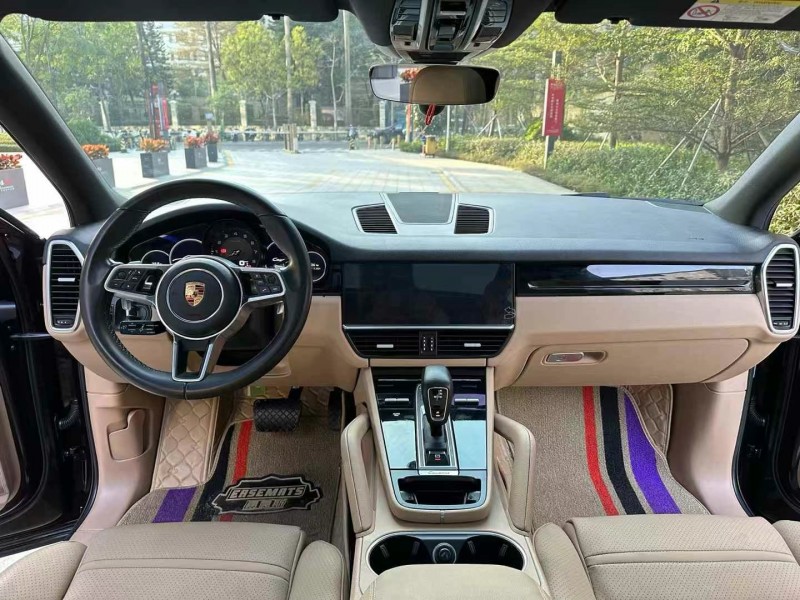 石家莊20年保時捷卡宴8