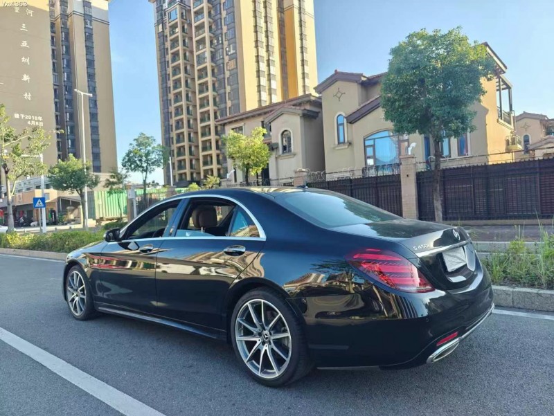 东莞20年奔驰S8