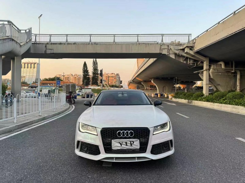 广州19年路虎发现神行1