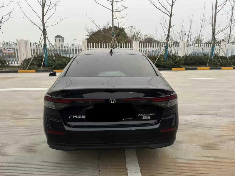 广州24年本田雅阁9