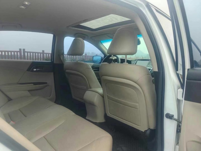 广州15年本田雅阁6