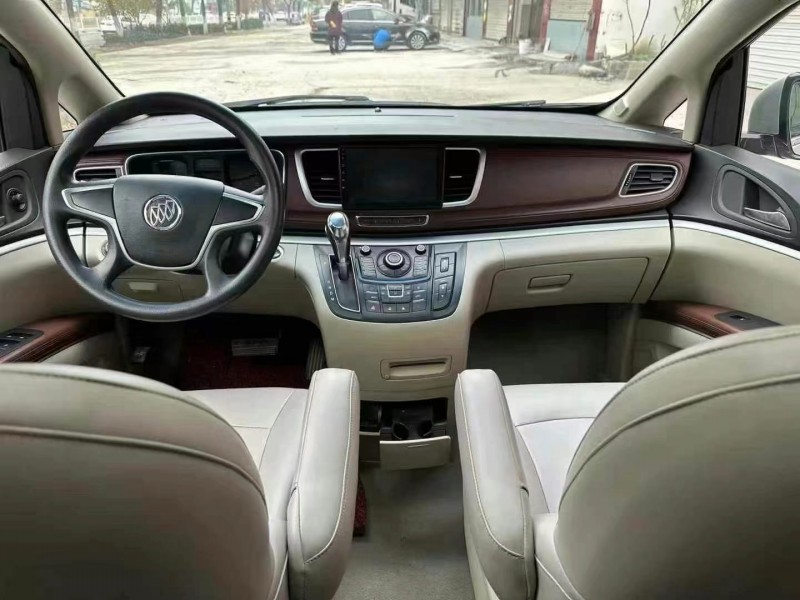 枣庄16年别克GL89