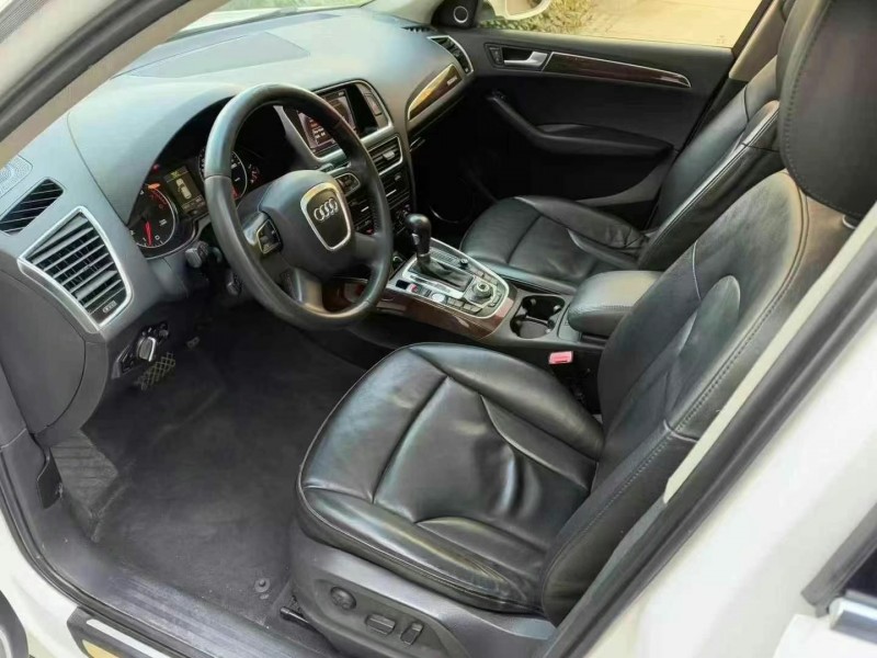 济宁12年奥迪Q57