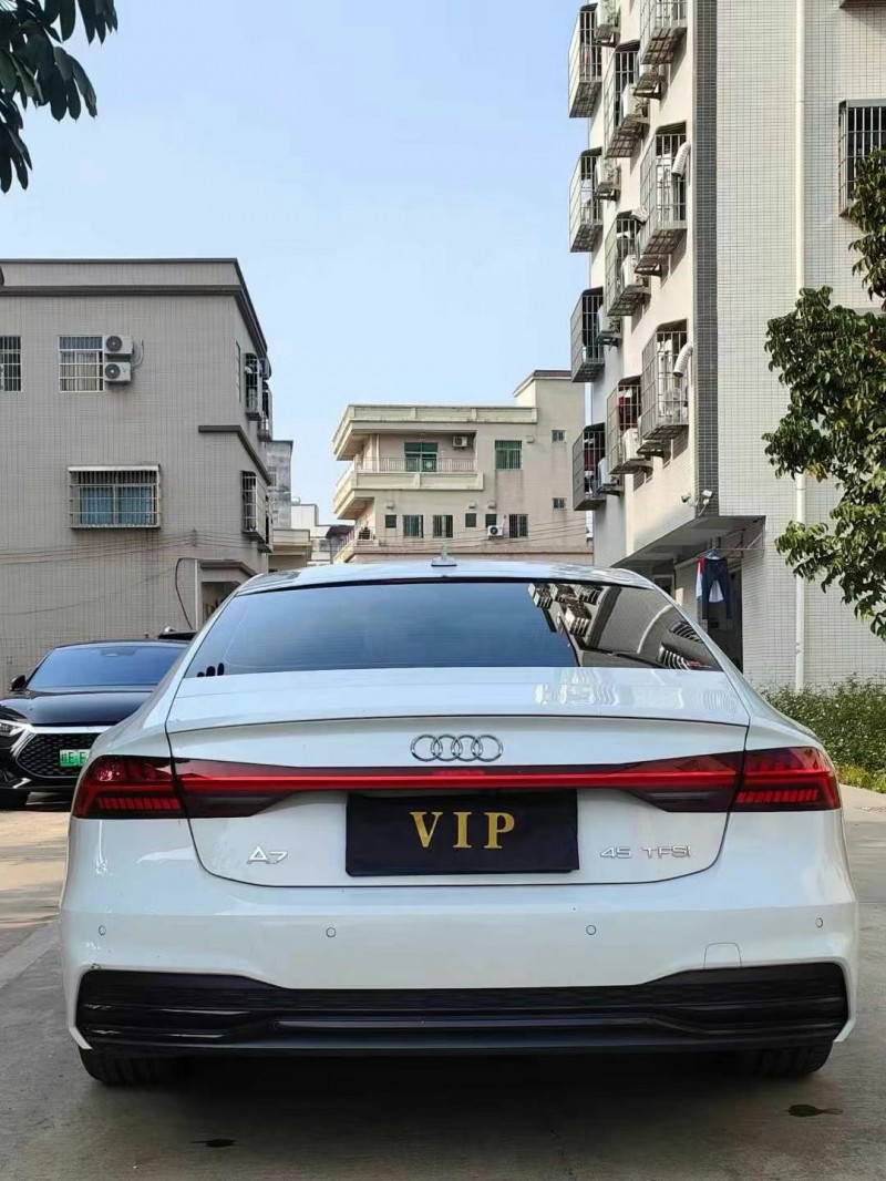 广州24年奥迪A7L9