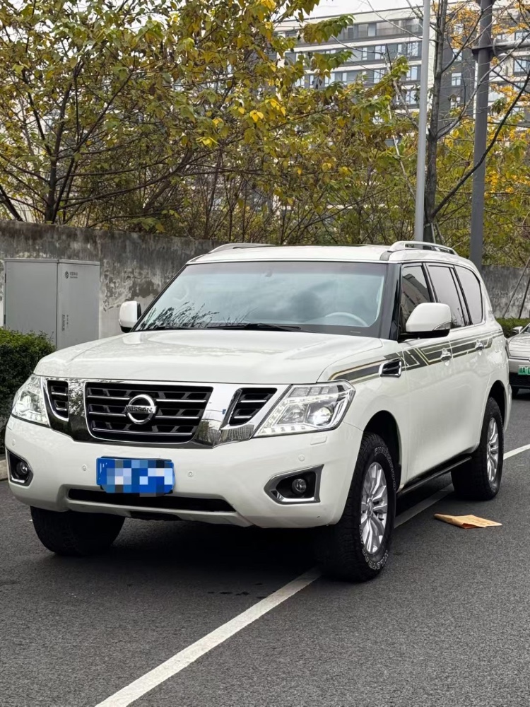 成都17年日產途樂3