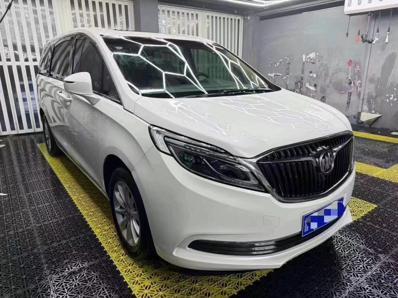 枣庄17年别克GL82